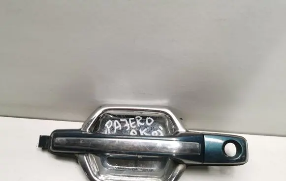 Mitsubishi Pajero Front door exterior handle MR556247