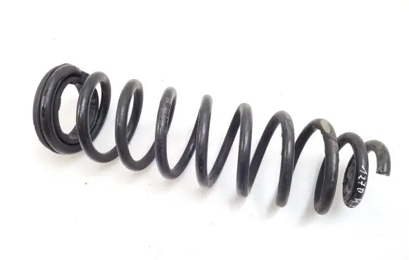 Mercedes-Benz CLS C257 Front coil spring
