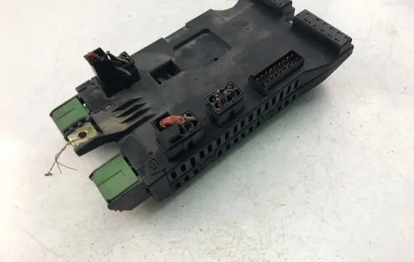 Mercedes-Benz Vito Viano W638 Fuse box set 0005400650