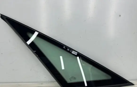 Cupra Born Front triangle window/glass 10A845412