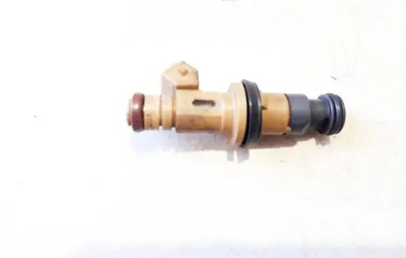 Volvo S70 V70 V70 XC Fuel injector 9125821