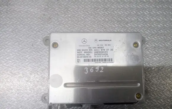 Mercedes-Benz E W211 Bluetooth control unit module A2118702726