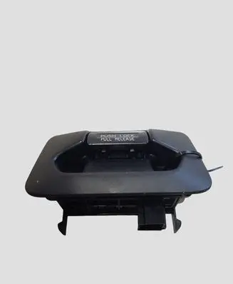 Volvo V60 Hand parking brake switch 31334637