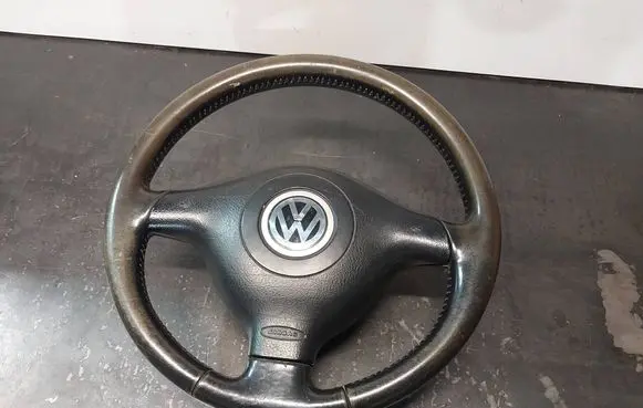 Volkswagen PASSAT B5 Steering wheel 1J0419091AF 1J0419526A 3B0880201AL