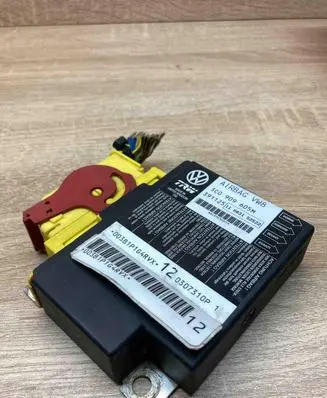 Volkswagen PASSAT B6 Airbag control unit/module 3C0909605M 39112511 WithPlug