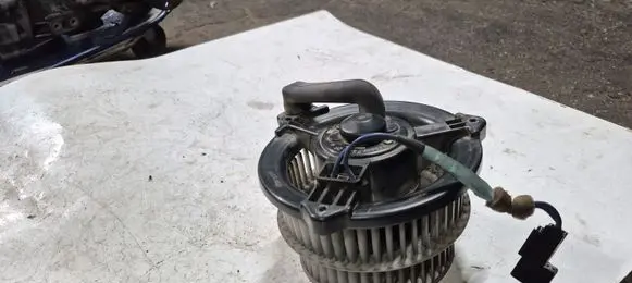Toyota Avensis Verso Heater fan/blower 1940007340
