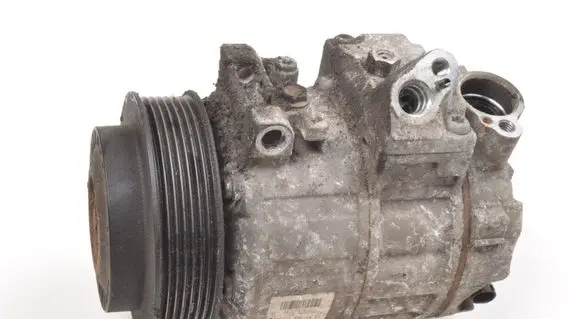 Mercedes-Benz C W204 Air conditioning (A/C) compressor (pump) A0022304911