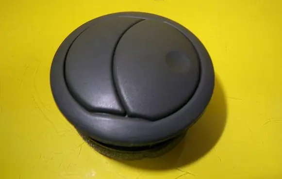Dashboard side air vent grill/cover trim