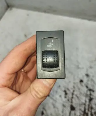 Volkswagen PASSAT B5.5 Seat heating switch 3B0963563D PA6GF30