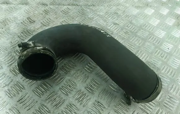 Porsche Cayenne (92A) Intercooler hose/pipe 7P0145972A