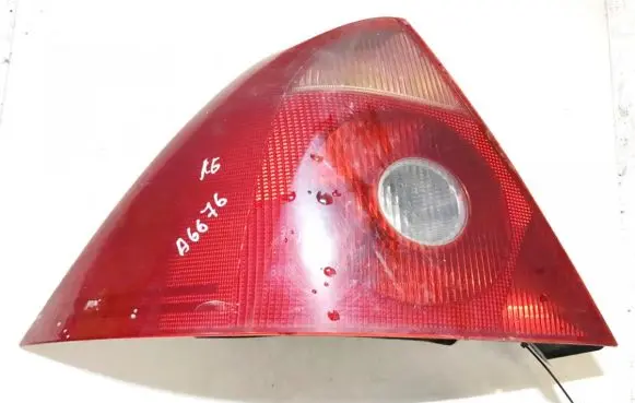 Ford Mondeo Mk III Rear/tail lights