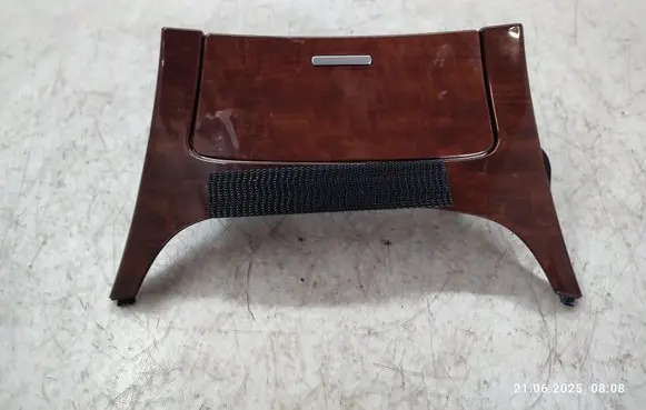 Ashtray (front)