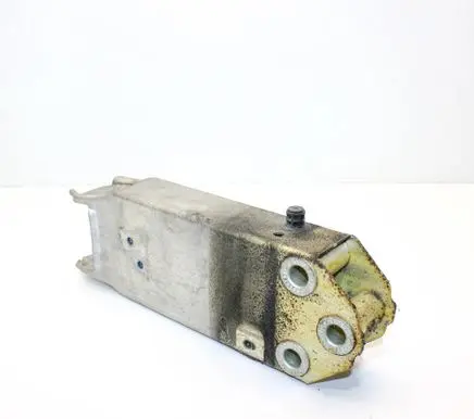 BMW 5 F10 F11 Front bumper shock/impact absorber 7253877