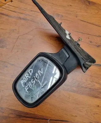 Ford Fusion Manual wing mirror E11015782 E11025782