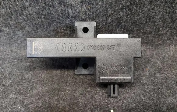 Audi Q5 SQ5 8R Keyless (KESSY) go control unit/module 8K0907247