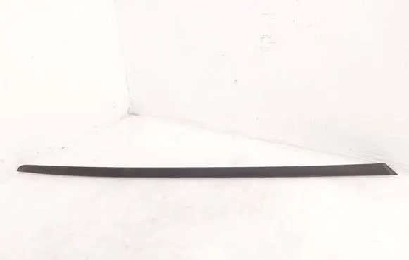Volkswagen Tiguan Windshield trim 571854327A