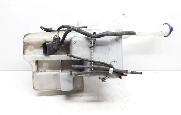 Volvo V40 Cross country Windshield washer fluid reservoir/tank 31276094 31276095