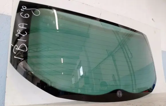 Seat Ibiza IV (6J,6P) Rear windscreen/windshield window 2009R