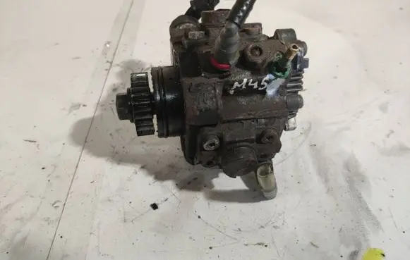 Opel Vivaro Fuel injection high pressure pump 0445010234 4820253 8201024003