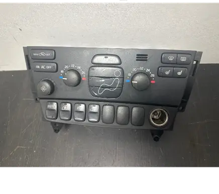 Volvo V70 Climate control unit 8697140 04W51E05 SN77144752