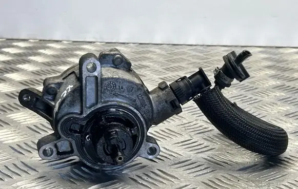 Volvo XC60 Vacuum pump 31219463 05867 1001588