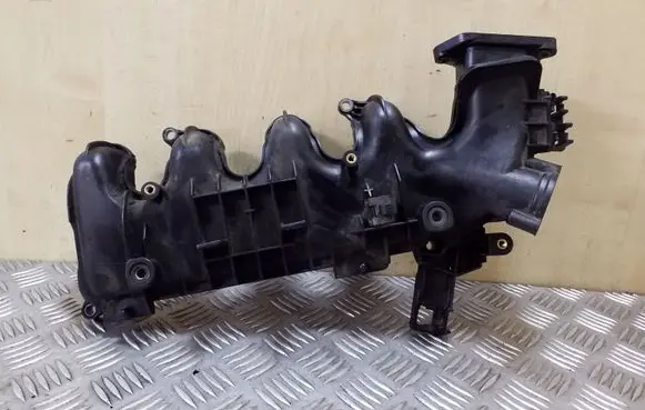 Peugeot 3008 I Intake manifold 9684941780