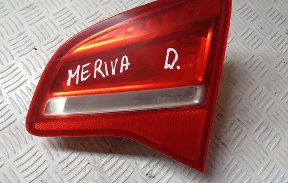 Opel Meriva B Tailgate rear/tail lights 13260841