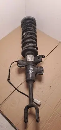 BMW 7 F01 F02 F03 F04 Front shock absorber/damper 6796925 10541310