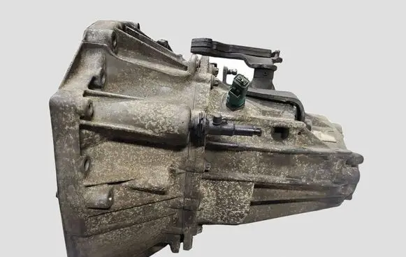 Nissan Qashqai Manual 5 speed gearbox TL4B113 020446