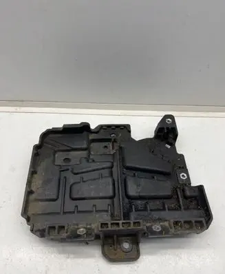 Battery tray