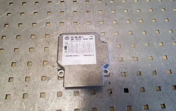 Volkswagen Golf IV Airbag control unit/module 1C0909605F 5WK43131