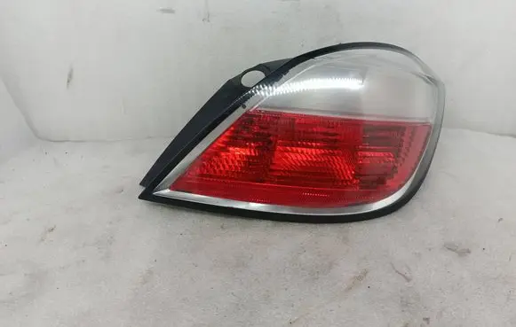 Opel Astra H Rear/tail lights 24451837 00865302 159718