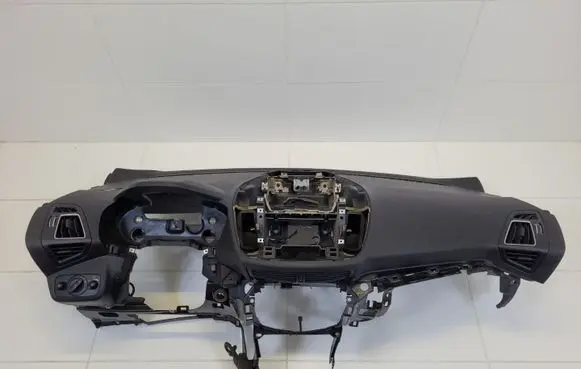 Ford Kuga II Dashboard 