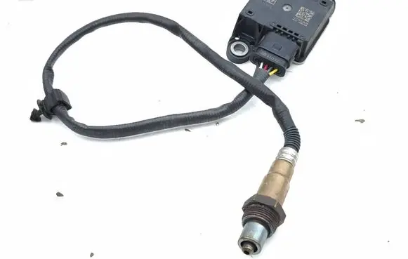 Jaguar E-Pace Lambda probe sensor HJ325H310AE