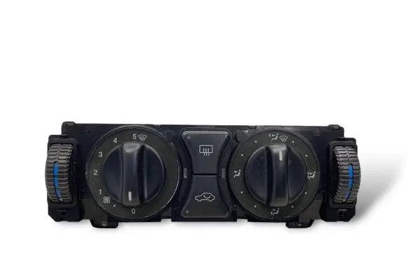 Mercedes-Benz E W210 Climate control unit 2108300185