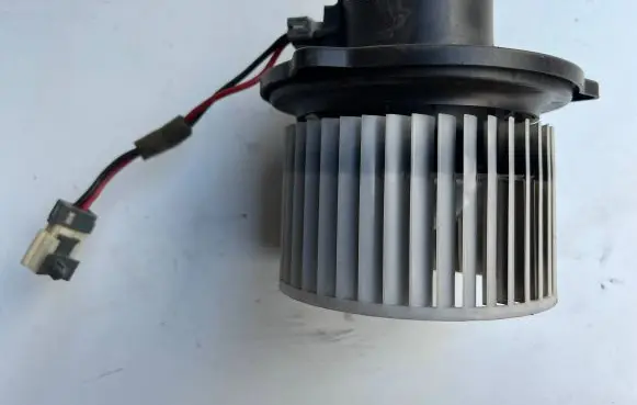 KIA Ceed Heater fan/blower F00S33F023