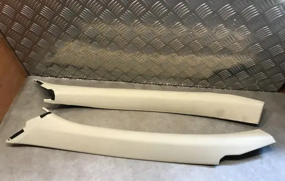 Mercedes-Benz E A207 Other sill/pillar trim element A2076903125