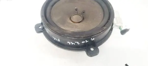 Chevrolet Captiva Front door speaker 96673539