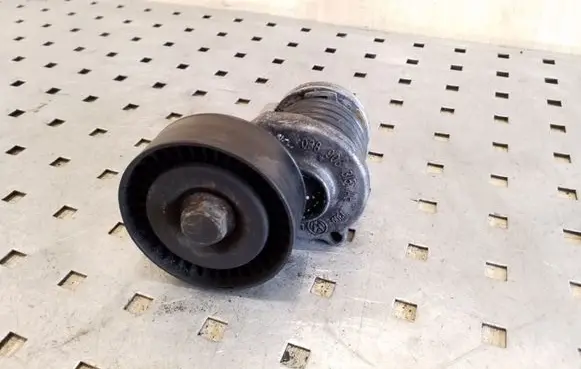Skoda Superb B6 (3T) Generator/alternator belt tensioner 038903315