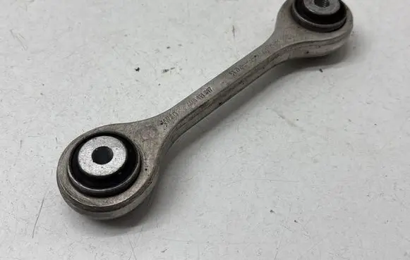 Front anti-roll bar/stabilizer link