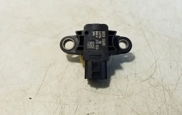 Nissan Navara D23 Airbag deployment crash/impact sensor 988365SA0B