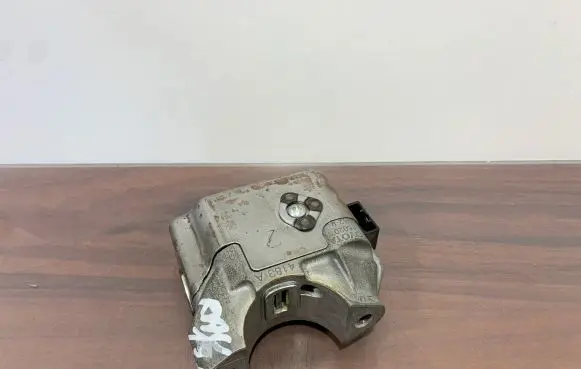 Toyota RAV 4 (XA50) Ignition lock 45020429 4183A