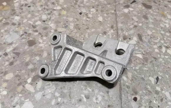Volvo S90, V90 Other engine bay part 31439850