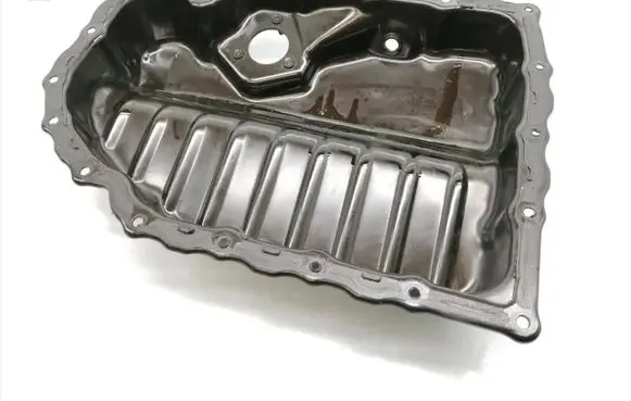 Audi TT TTS Mk2 Oil sump 06J103600E