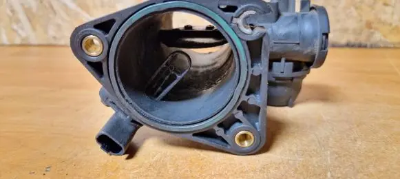 Citroen C5 Throttle valve 9660110780