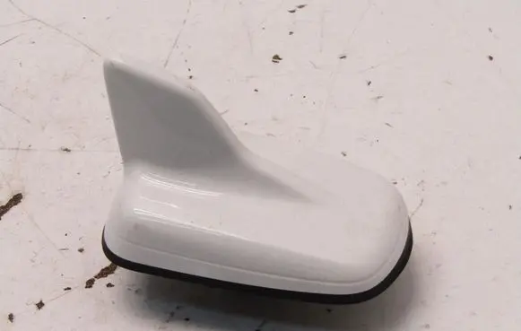 Audi A4 S4 B9 Aerial GPS antenna 4M0035503E