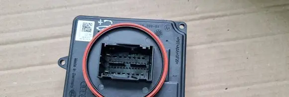 Audi Q5 SQ5 LED ballast control module 4K0941572HJ