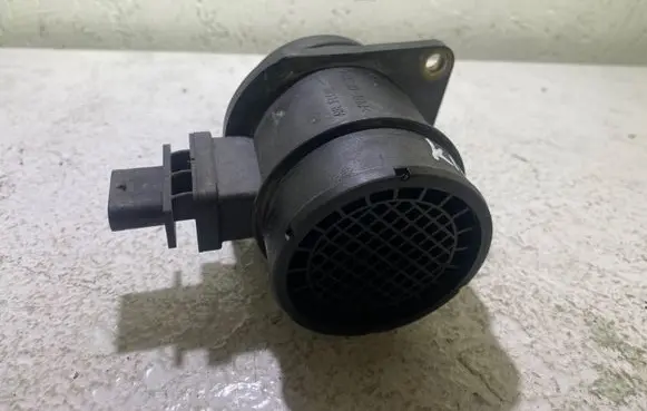 KIA Ceed Mass air flow meter 281642A500 9021050002 271701619