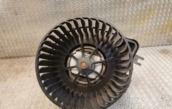 Mini One - Cooper R50 - 53 Heater fan/blower 0252846