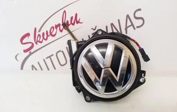 Volkswagen PASSAT B8 Tailgate handle with camera 3G0827469H